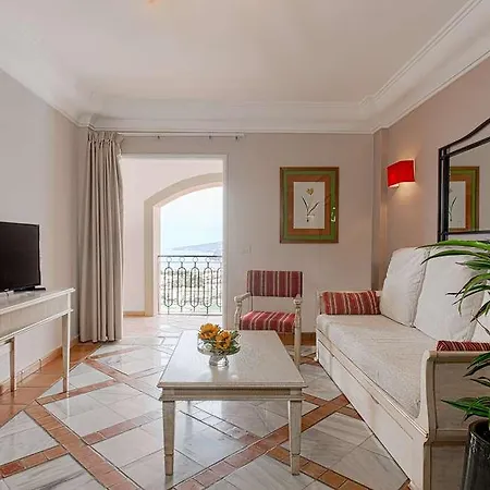 Aguilas Tenerife, Affiliated By Melia Otel