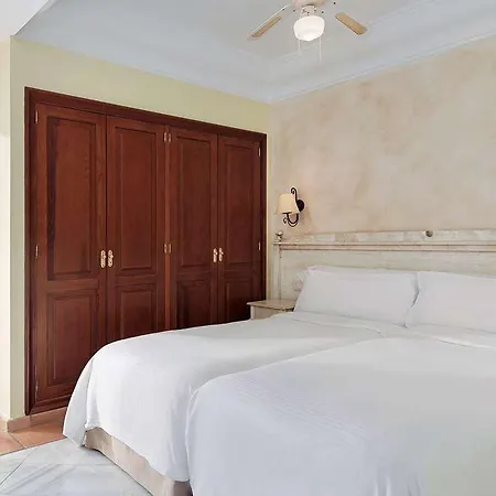 Aguilas Tenerife, Affiliated By Melia Otel 4*